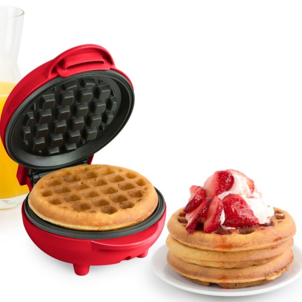 Nostalgia MyMini Waffle Maker